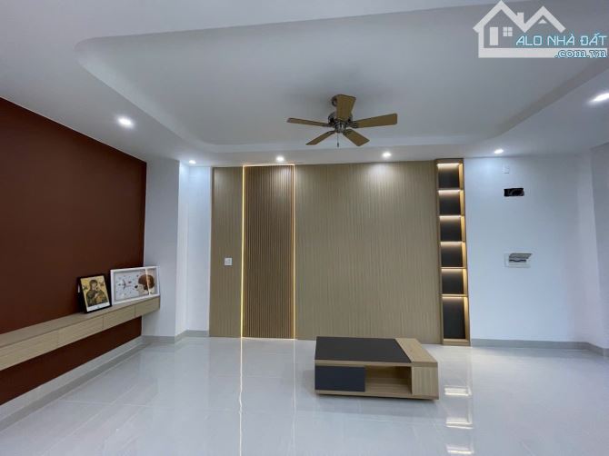 Villa Novaworld Phan Thiết 6x20 FULL nội thất giá 4.3 - 5