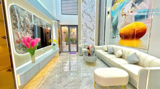 BÁN NHÀ 5 TẦNG MỚI XÂY FULL NỘI THẤT- F. TRUNG MỸ TÂY GẦN CVPM QUANG TRUNG CHỈ 7,95 TỶ - 5