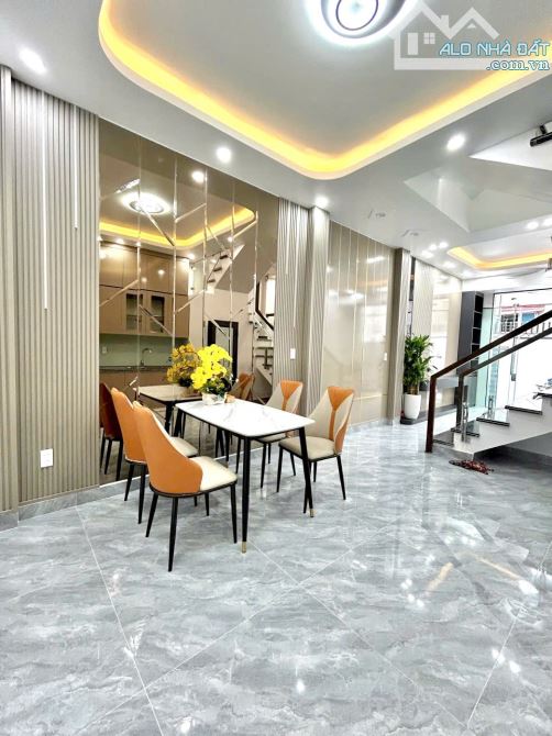 Nhà đẹp sân cổng Phạm Hữu Điều -Trần Nguyên Hãn - 5