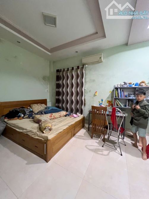 Bán nhà 3 tầng x 100m2 đường MỸ ĐA TÂY 9 , Nam Việt Á , Ngũ Hành Sơn - 5