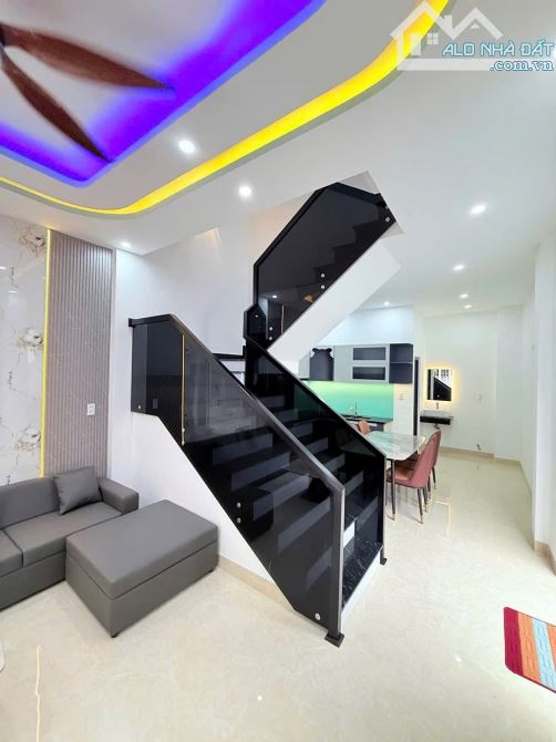 Nhà biệt thự 3 tầng đường ô tô 6m K500 Tôn Đản, Hoà Phát, Cẩm Lệ - 5