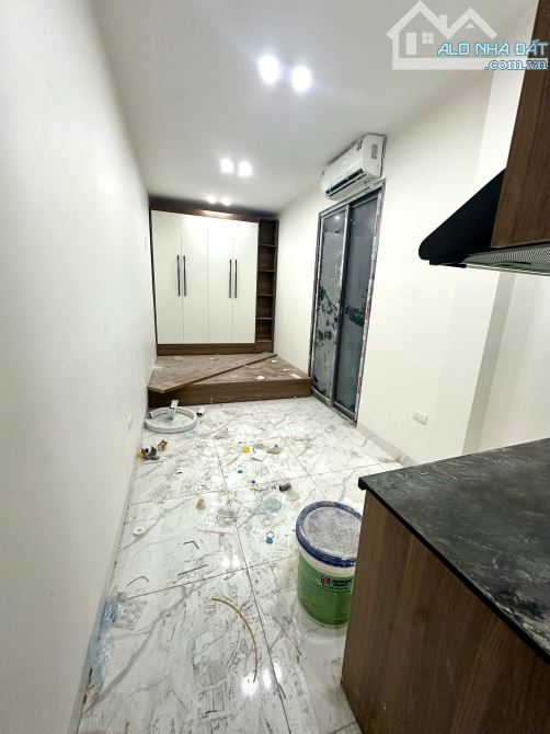 Cho Thuê CCMN 143 Nguyễn Chính Hai Bà Trưng 25m2 Studio Cửa Sổ Ban Công Thang Máy Trống30P - 5