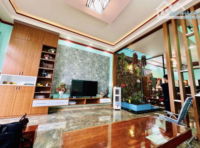 Căn nhà đẹp 7x25m hẻm Ymoan 8m thông thoáng - 5