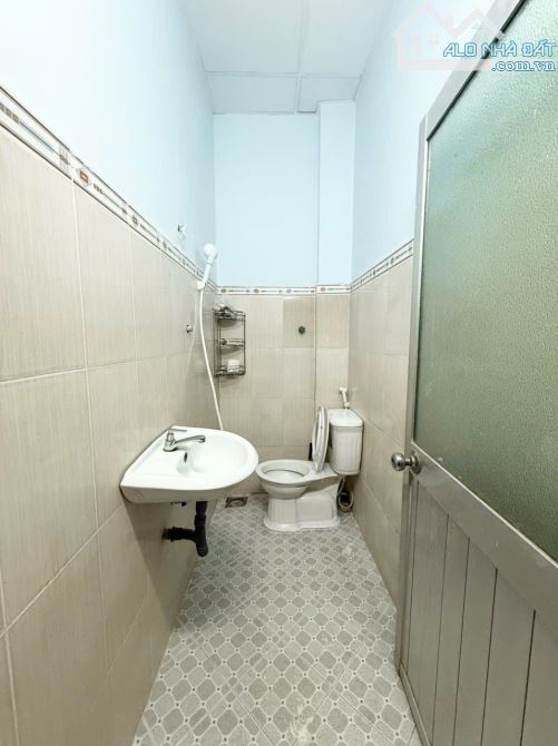Cho thuê nhà Nguyễn Thị Thập - Quận 7 - 3 tầng - 3 PN - Giá 13tr/tháng - 5