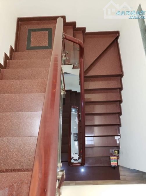 Nhà 3 tầng đường THẠNH XUÂN 33, phường THẠNH XUÂN, Q12, dt 120m2 (5mx24m), Hẻm Ôtô. 6,8Tỷ - 5