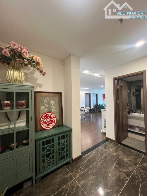 Bán căn hộ tại Green Diamond - DT 136m2, 3 ngủ, giá 19,5 tỷ, full nội thất, view thoáng - 5