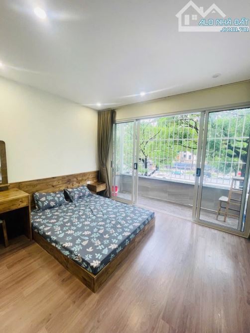 Bán tập thể tầng 2 Nguyễn Chí Thanh: sử dụng 80m2, sổ 45m2 giá 6,5 tỷ (có thương lượng) - 5