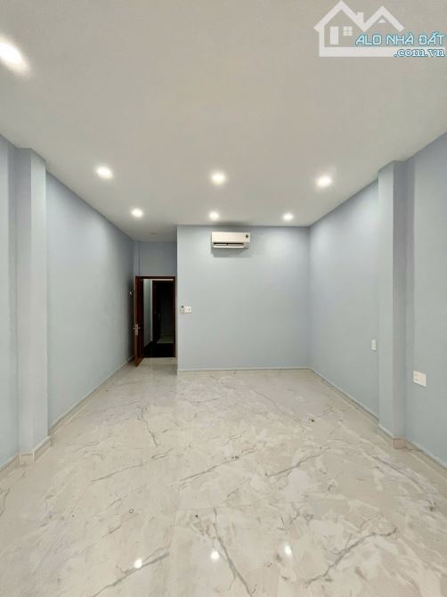 Bán nhà HXH Trần Mai Ninh - DT 4.2 x 14 - 3 tầng - giá 7.9 tỷ - 5