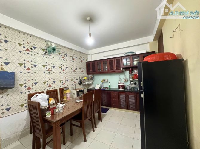 Bán nhà HXH Đồng Đen, P.14, khu Bàu Cát, DT: 4.5 x 17.2m [77m2] 4 tầng - 12.9 tỷ TL - 5