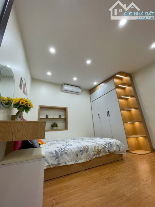 Phố cổ Hà Nội – Nhà Pháp cổ Lô Góc – 3 Ngủ, Sổ đỏ riêng, thoáng sáng - 5