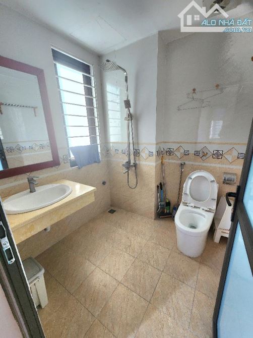 🔥 HÀNG HIẾM SÀI ĐỒNG – NHÀ 5 TẦNG 30 M2 – CHỈ CÓ 5.XX TỶ – KHÁCH ƯNG LÀ CHỐT! - 5