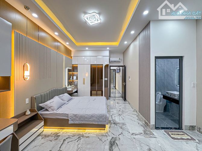 Bán nhà 1 trệt 2 lầu nội thất cao cấp kdc hồng loan gần siêu thị go giá 5,95 tỷ - 5