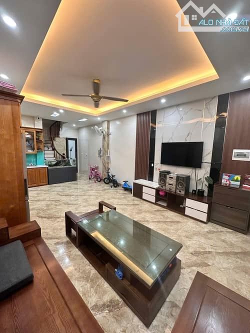 Bán nhà đẹp 5 tầng Phú Mỹ – Nam Từ Liêm 8.1 Tỷ ngõ ba gác, cách hồ điều hòa 30m - 5