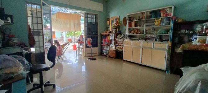 🏡 BÁN ĐẤT TẶNG NHÀ CẤP 4 – NGANG KHỦNG 11M – DT 180M² – CHỈ 5.8 TỶ - 5