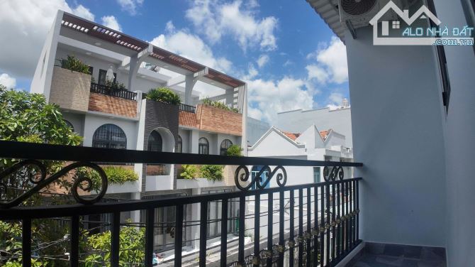 BÁN NHÀ MỚI XÂY HẺM 4M ĐƯỜNG PHÚ ĐỊNH (P16 QUẬN 8 CŨ). 46.3m2 (3,5m x 13,7m) - 4,05 TỶ - 6
