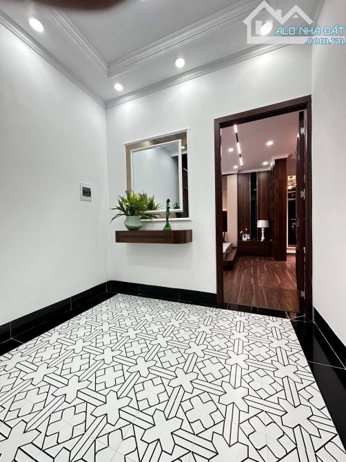 Đẹp Như KS - Thang Máy - Full Nội Thất - Kim Mã - Ba Đình - Dt:43m2/5tầng/4,2mMT*nhỉnh 15 - 6