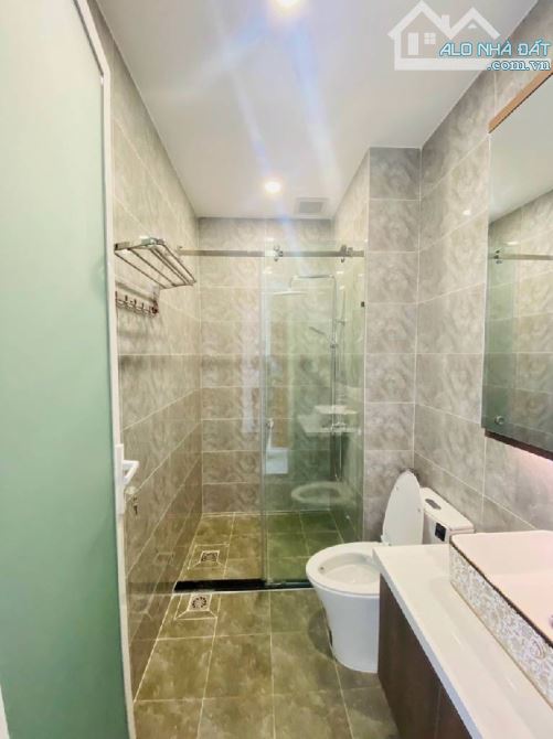 NHÀ ĐẸP HẺM OTO NGAY TÂN HOÀ ĐÔNG - 72m2 5 TẦNG - KHU VỰC KD TỐT NHỈNH 9 TỶ - 6