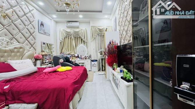 Bán nhà CAO LỖ 62m2(4x16) 3LÀU.3PN. HXH TẬN CỦA. GIÁ 8Ty7 - 6