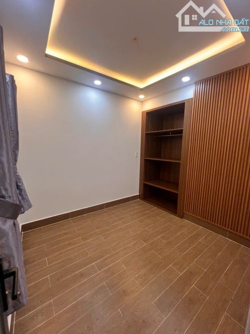 LẠC LONG QUÂN TÂN BÌNH - 31M2 - MỚI 2 LẦU 2PN 2WC HẺM 3M - CHỈ 4.35 TỶ - 6