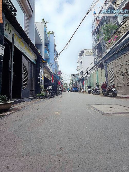Bán nhà 2 mặt tiền hẽm gần lê trọng tấn bình hưng hoà - 6