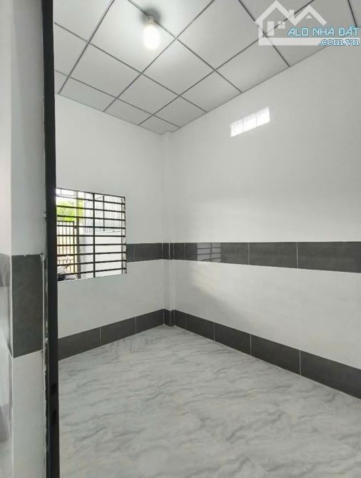 CCG bán căn nhà diện tích đẹp, còn rất mới, rớt nhựa khu Việt Kiều Tân Thông Hội 730 Triệu - 6