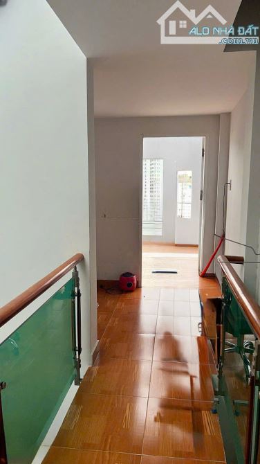 Bán Nhà Đẹp 1 Trệt 1 Lửng 3 Lầu Hẻm Ô Tô Đường Linh Đông Vị Trí Vàng Tiện Ích Đỉnh - 6