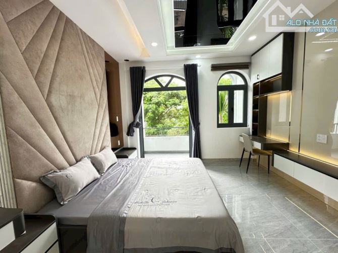 Nhà 5 tầng FULL NỘI THẤT đường VÕ THỊ THỪA phường APĐ Q12 DT 69,2m2 (4x17,3) đường 12m - 6