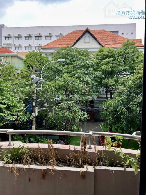BÁN NHÀ KHU COMPOUND 99 CỘNG HÒA 4 TẦNG NGAY NHÀ GA T3-VINCOM CỘNG HÒA CHỈ 16,8TỶ - 6