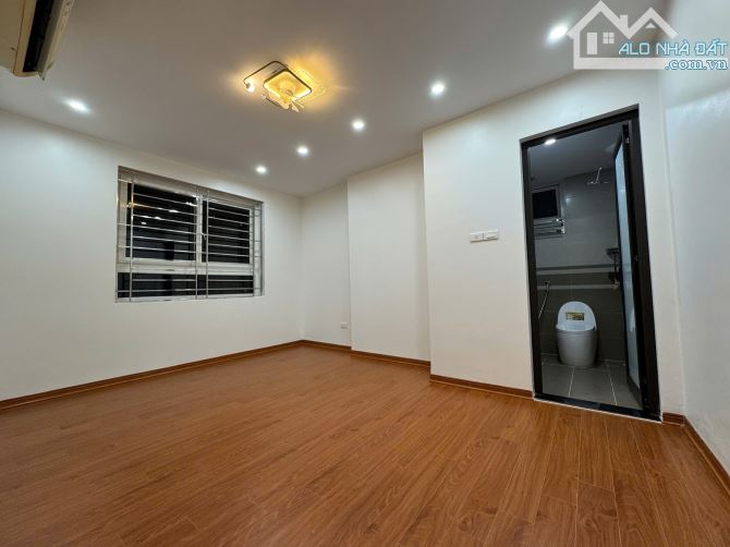 Bán Chung Cư 17T1 Vinaconex 3 đường Cương Kiên, tầng 8, 80m2, lô góc 2 thoáng, nhỉnh 6 tỷ. - 6