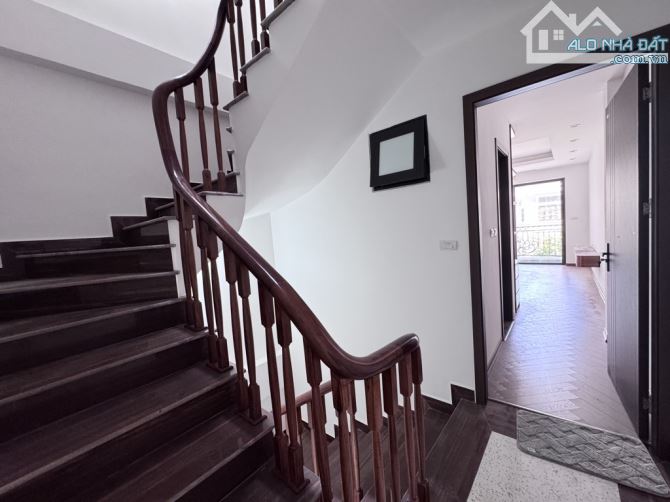 Hoàng Mai / 5 Tầng Mới Đẹp / ÔTÔ Đỗ Gần / Nhỉnh 7 Tỷ - 6