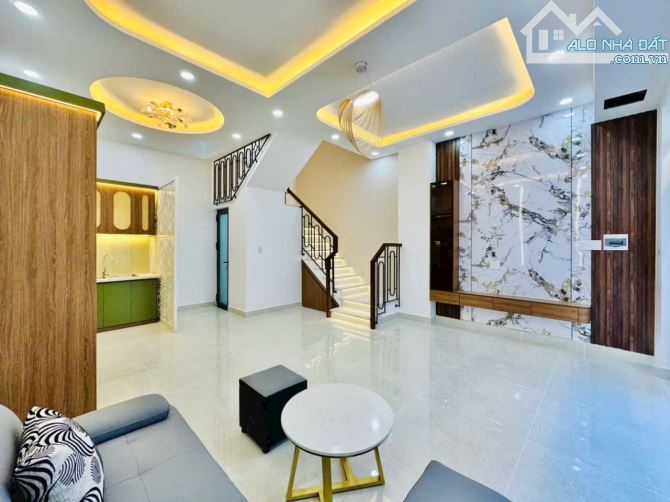 Bán nhà xây mới 100% hẻm 3,5m đường Nguyễn Tư Giản, P.12, 5 x 9, 4 tầng giá 5.85 tỷ tl - 6