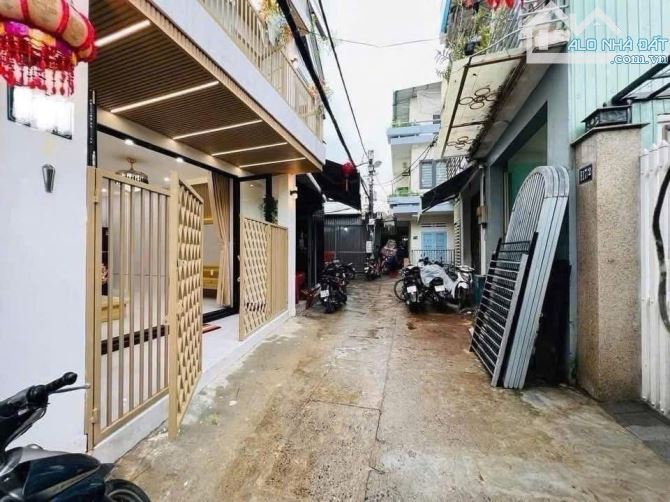 Nhà đẹp 2T xây mới ngay trung tâm Lê Duẩn_Full nội thất cao cấp_Giá 3tyX - 6