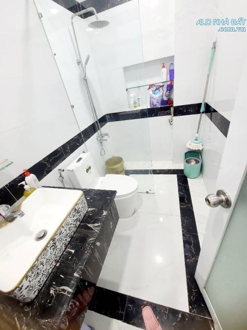 Bán Nhà đồng bộ HxT 6M Gò Xoài- Mã Lò CN 78m2 4 Tầng chỉ 6.8 Tỷ - 6