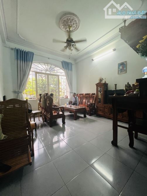 NHÀ 3 TẦNG HẺM NHỰA Ô TÔ – LÊ THỊ HỒNG, P.17, GÒ VẤP – 83M² (4.5x17) – 3 TẦNG – CHỈ 14 TỶ - 7