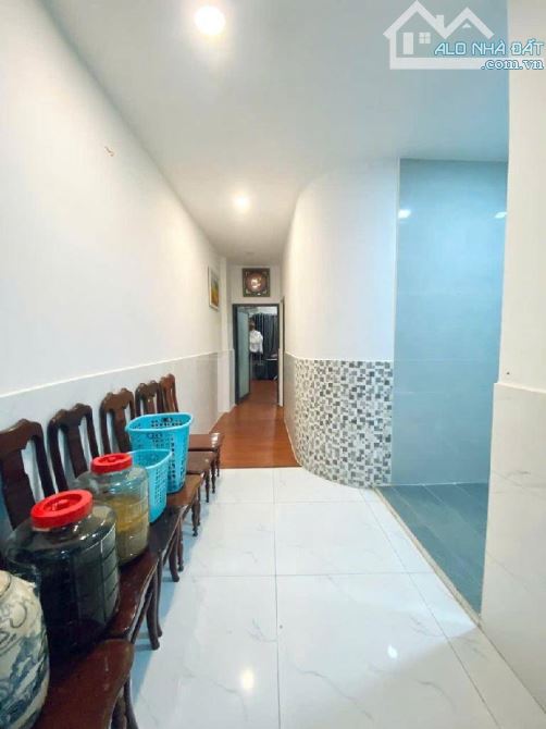 Bán Nhà Đường Thiên Phước, P 9 Tân Bình, Ngang 4,5M 132M2 , giá chỉ 16,5Tỷ - 7