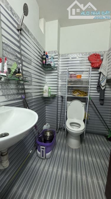 Bán nhà CAO LỖ 62m2(4x16) 3LÀU.3PN. HXH TẬN CỦA. GIÁ 8Ty7 - 7