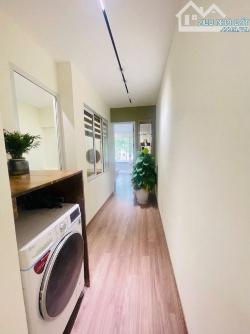 Bán tập thể tầng 2 Nguyễn Chí Thanh: sử dụng 80m2, sổ 45m2 giá 6,5 tỷ (có thương lượng) - 7