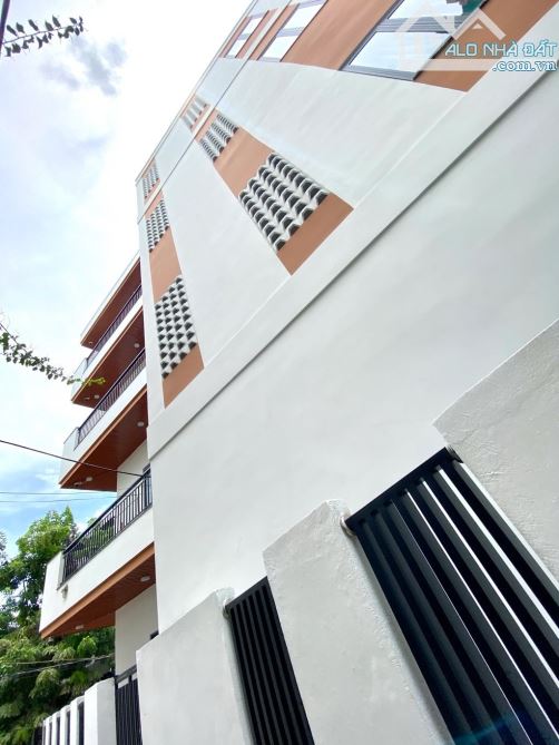 TOÀ CĂN HỘ LÔ GÓC – NGUYỄN HỮU THỌ VÀ TRƯNG NỮ VƯƠNG – 100M2 4TẦNG - 12.5 TỶ - 7
