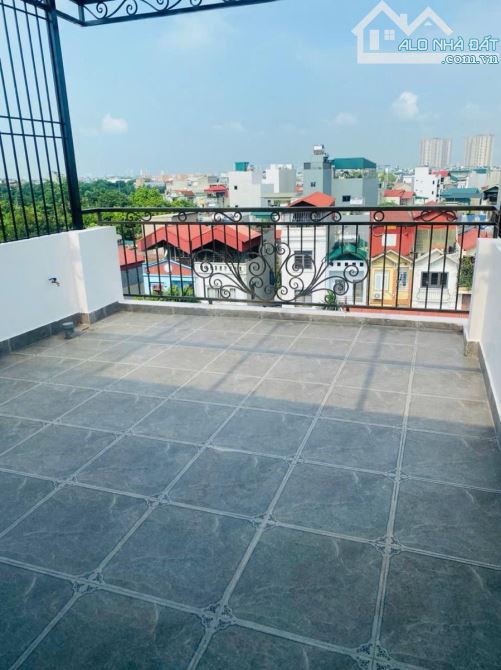 🏠 SIÊU PHẨM THẠCH BÀN – 43M², 6 TẦNG THANG MÁY – 9,3 TỶ - 7