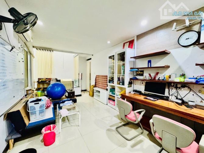Đặng Văn Ngữ phú nhuận 93.4m2 3 tầng giá chỉ 23 tỷ - 7