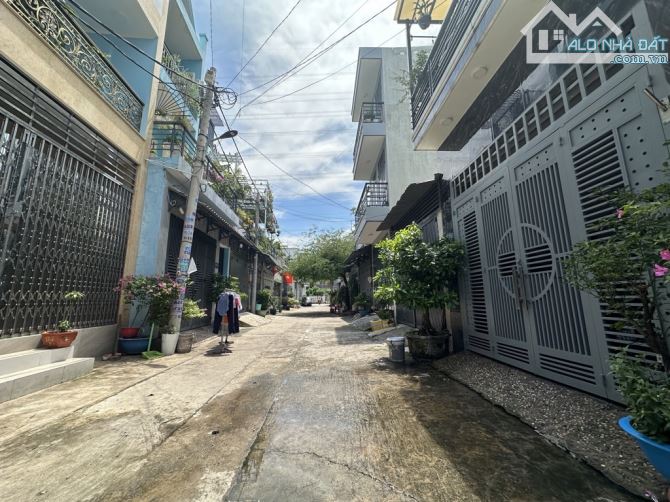 🏠 Nhà hẻm tải đậu cửa Dương Thị Mười Quận 12  - 72m2 - 4x18m - Chỉ 4,5 tỷ - 7