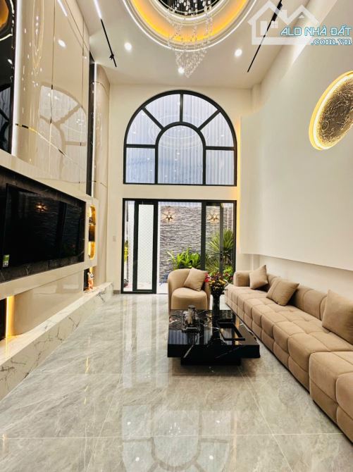 Bán gấp nhà 5 tầng, DT 72m2, đường Võ Thị Thừa, An Phú Đông, Quận 12, giá 7,35 tỷ - 7