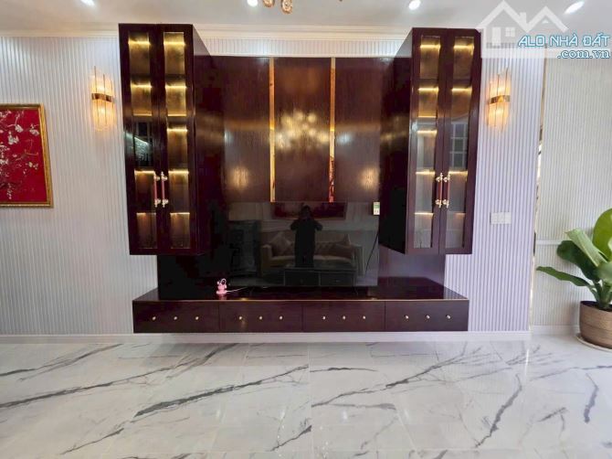 Bán nhà hẻm xe hơi 1806 Huỳnh Tấn Phát. Đt 4x18m. 2 tầng. St. Giá 6.3 tỷ - 7