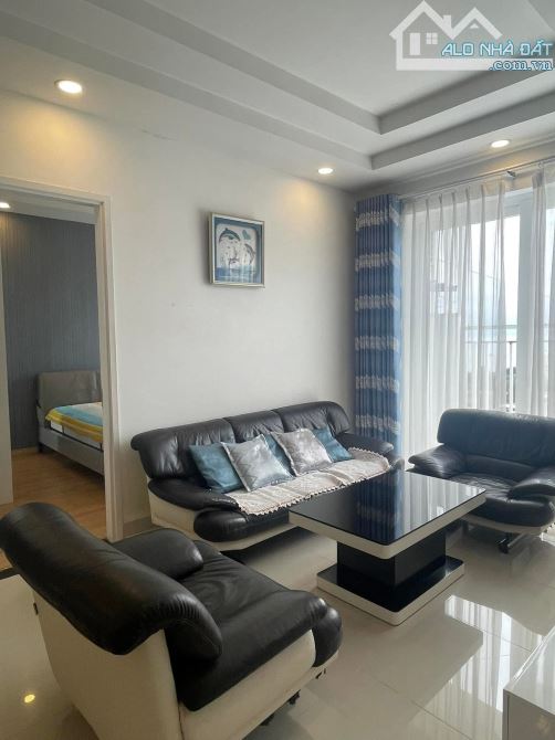 Cho thuê căn hộ 2PN view biển, full nội thất đẹp toà nhà Vũng Tàu Melody, 10 triệu - 8
