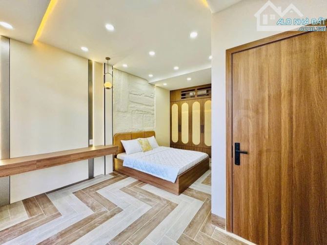 KHU VIP CAO TẦNG – NHÀ 4 TẦNG MỚI ĐẸP – NGUYỄN TƯ GIẢN, P.12, GÒ VẤP – 43M² – GIÁ 5.9 TỶ - 8