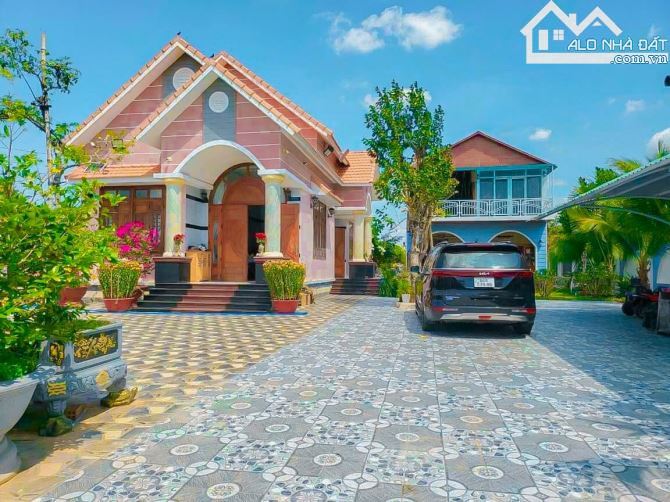 NGỘP NẶNG! BÁN 2 CĂN NHÀ TUYỆT ĐẸP TRUNG TÂM SUỐI NGHỆ, CÁCH SÂN GOLF CHÂU ĐỨC CHỈ 10 PHÚT - 8