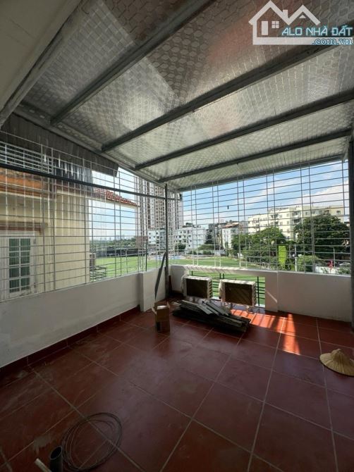 BÁN NHÀ ĐÌNH THÔN NAM TỪ LIÊM 45M2 4 TẦNG MT 4.5M GIÁ 14 TỶ LÔ GÓC Ô TÔ TRÁNH 2 THOÁNG - 8