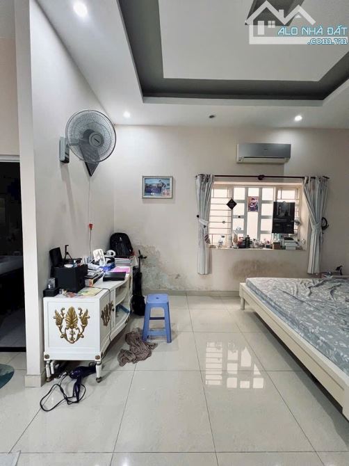 Hiếm giảm 2tỷ chỉ 8Tỷ9 có Nhà 4Tầng hẻm ô tô DT 6X15M sát mặt đường Nguyễn Tư Giản P12 GV - 8