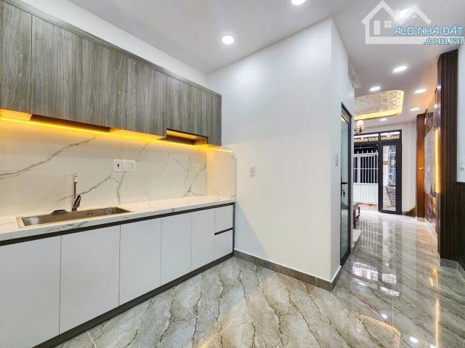- NHÀ PHỐ 1 LẦU MỚI HOÀN THIỆN MẶT TIỀN HẺM 3M TRẦN VĂN KHÁNH Q7 - 8