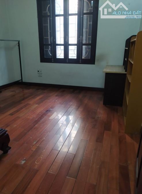 TẬP THỂ HV KỸ THUẬT QUÂN SỰ – 64.4M², TẦNG 2, Ô TÔ ĐỖ CHÂN CẦU THANG, GIÁ 3.6 TỶ - 8